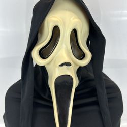 Ghostface Generation 2 Scream Mask Easter Unlimited (MK) Polyester Shroud VTG