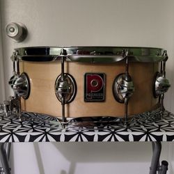 Premier 14x5.5 Woodgrain Snare Drum