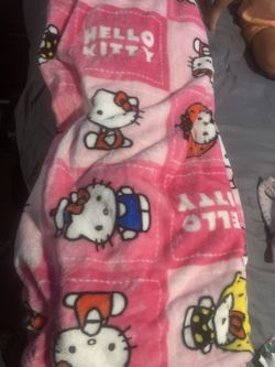 Hello kitty blanket