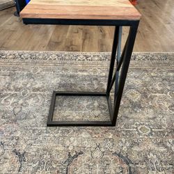 End Table C-Stand
