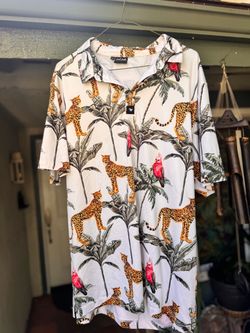 Bad Birdie White Short-Sleeve Tropical Leopard & Parrot Print Shirt