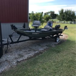 Alumaweld Flat Bottom Boat