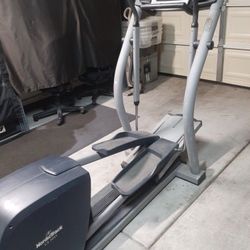Nordictrack Elliptical CX 1055. Near Warm Spring And Green Valley