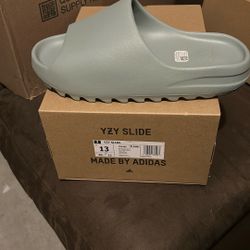 adidas Yeezy Slide Salt Men’s Size 13