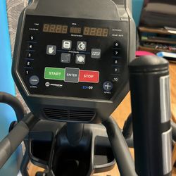 Horizon Elliptical 