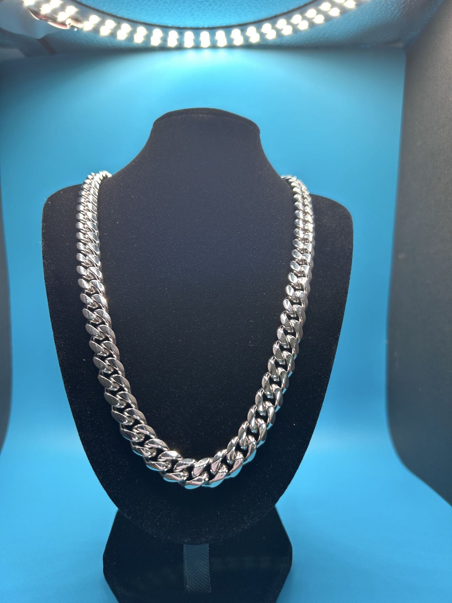 Miami Cuban Chain White Gold Tarnish Resistant