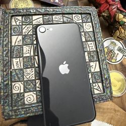 Iphone Se 2020 64GB Unlocked Any Sim