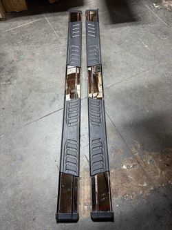Running boards for all types of trucks/.          Estribos para todo tipo de trocas
