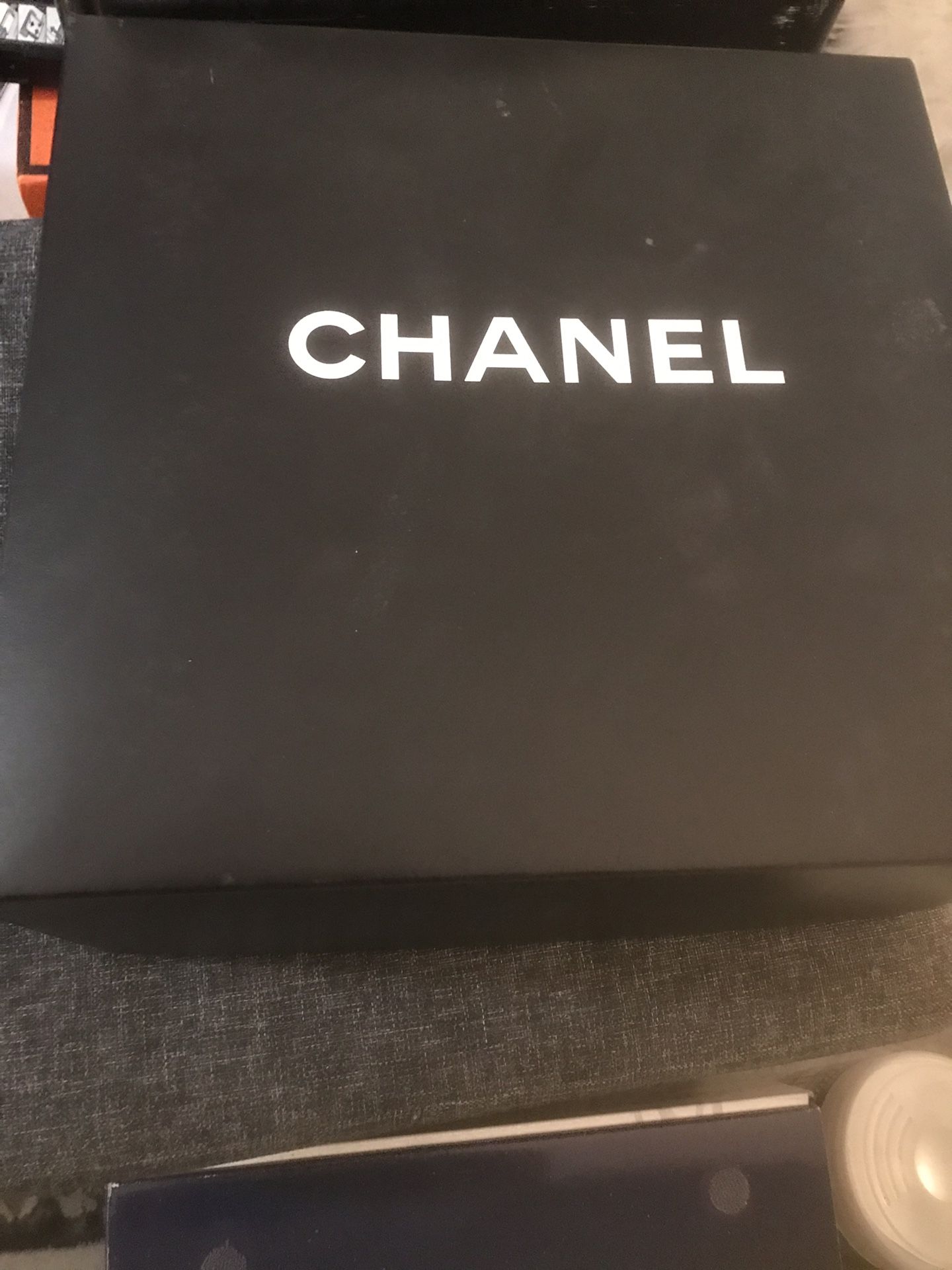 Chanel flapbag original box and paper bag