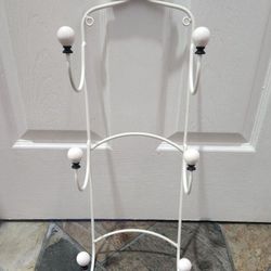 Home Interiors bath towel holder