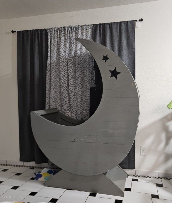 Baby Crib
