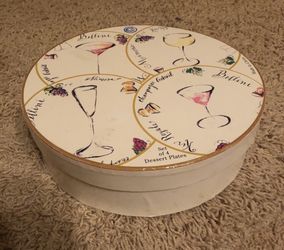 Set of 4 Rosanna Plates in Box