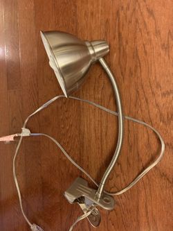 Silver color clip lamp