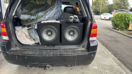 1000 Watt JBL speakers