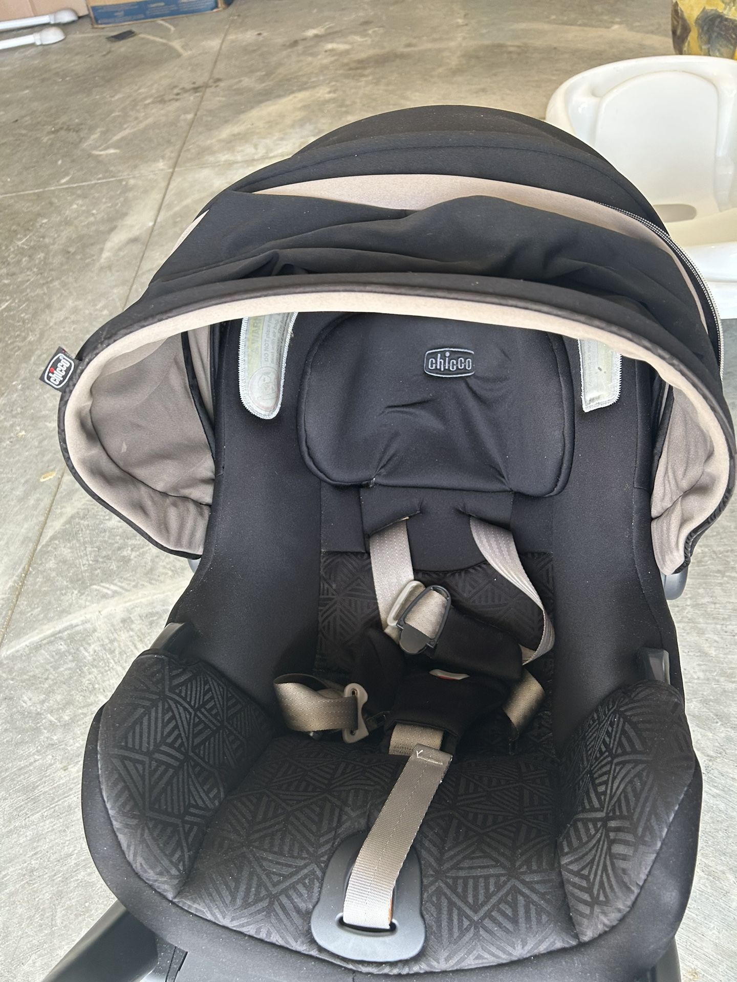 Infant Car seat 