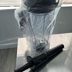 Vitamix 64oz Container