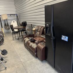 Refrigerator Freezer Side by side with ice maker and water filter system