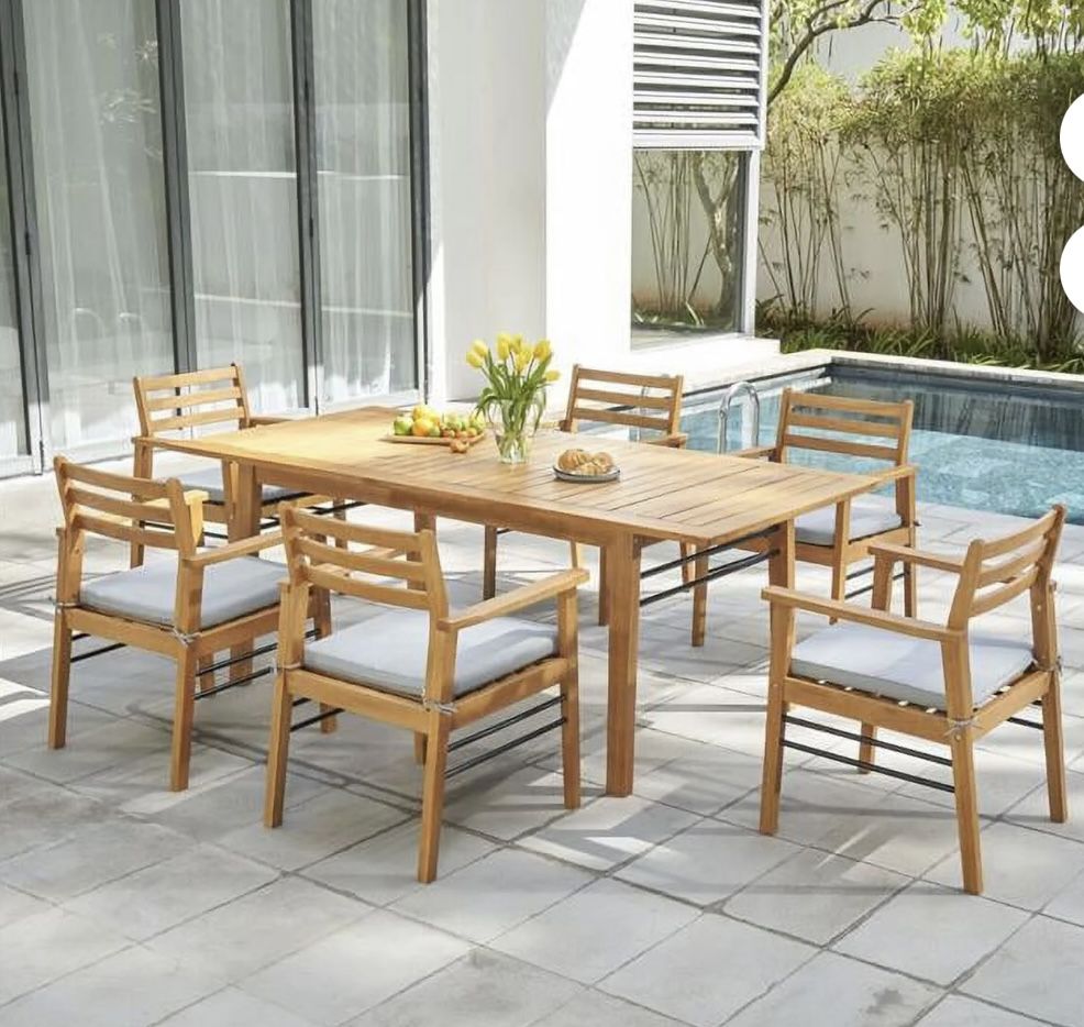 7-piece Dining Table (indoor/outdoor)