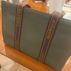 Coach Purse—never used