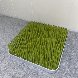 Boon Grass Countertop Drying Rack, Low-Profile Easy to Clean Baby Bottle Drying Rack, Green