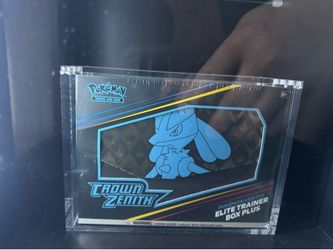 Crown Zenith ETB Pokemon center