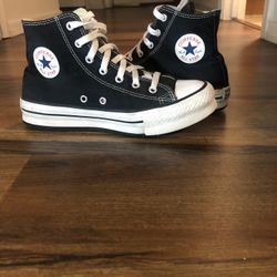 Classic Kids Converse - Size 4.5 Kids/big Kids