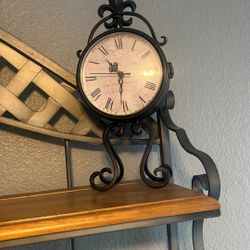 Clock 