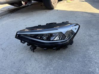 2024 Vw Id4 Left Headlight