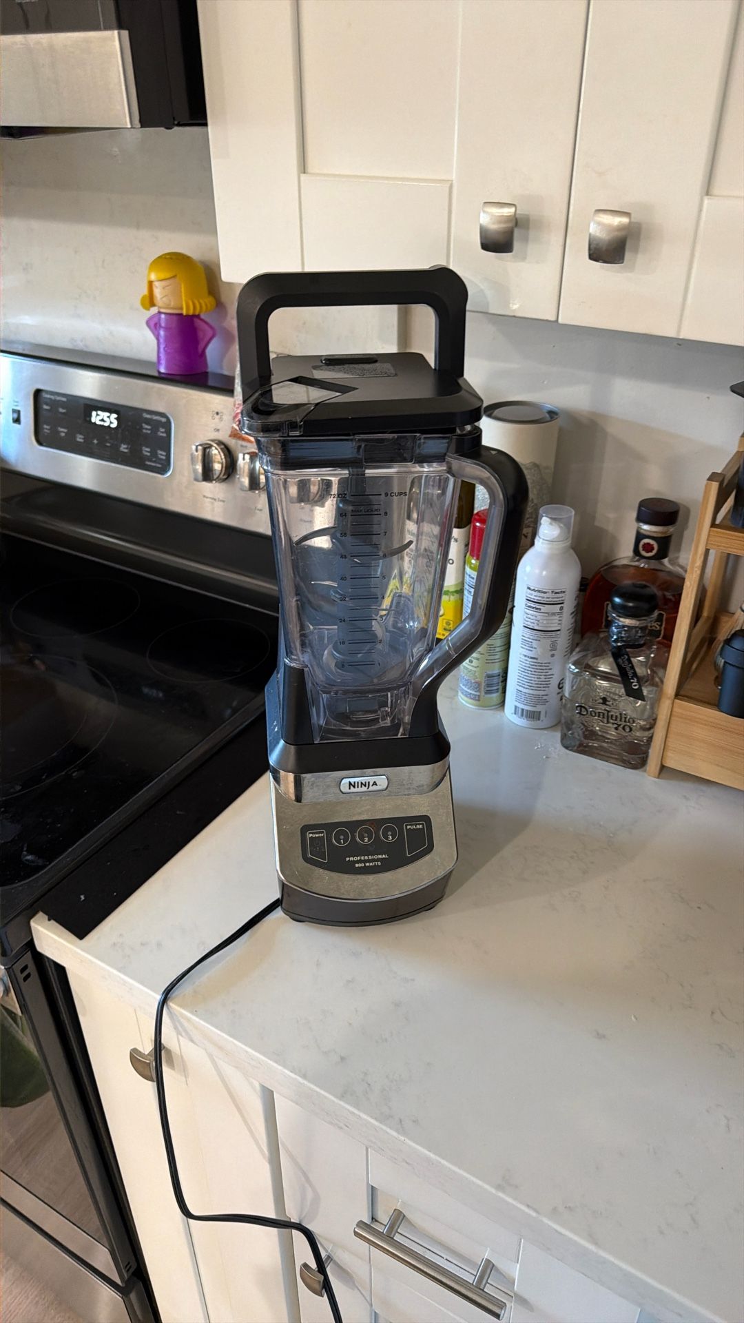 Ninja blender 900 Watts