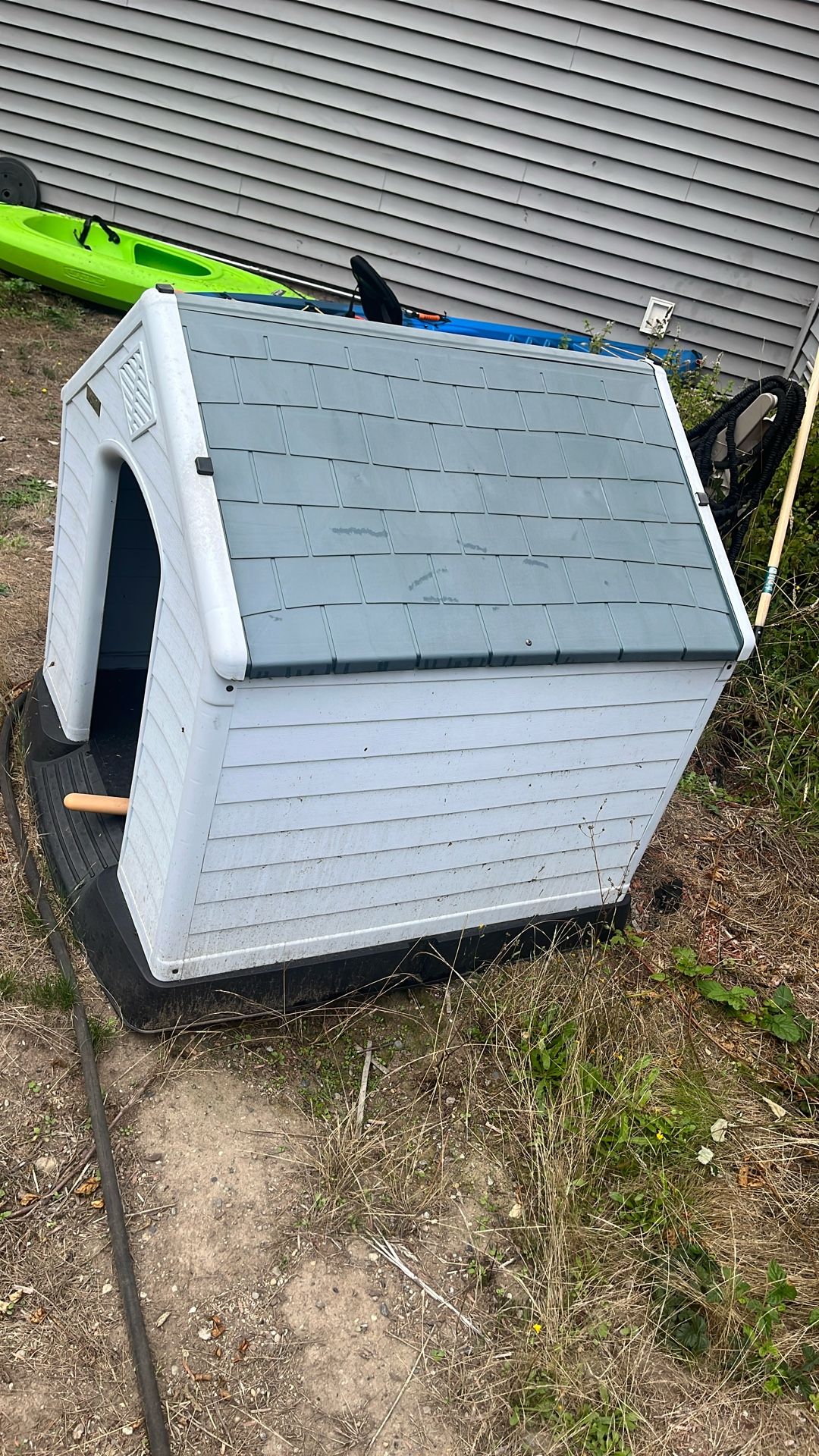 Dog House