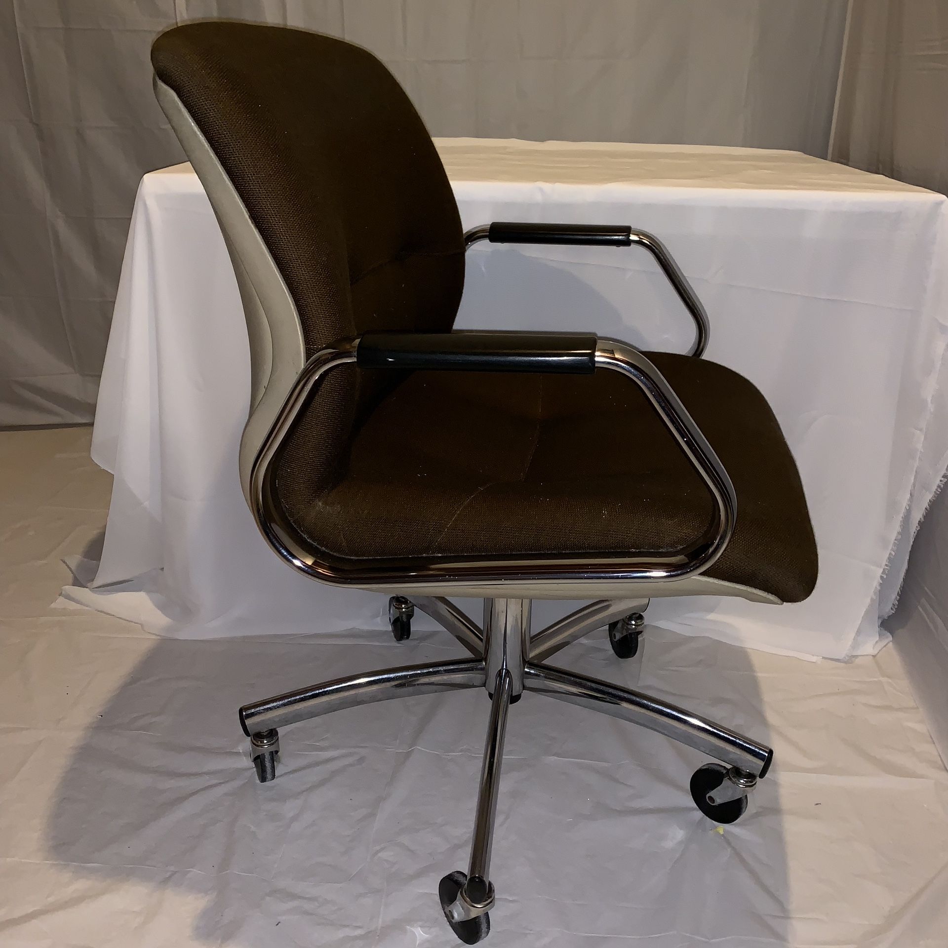 Vintage Steelcase 454 312 Office Chair