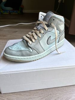 Air Jordan 1's custom dyed