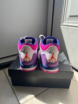 Barely grape -Jordan retro 3