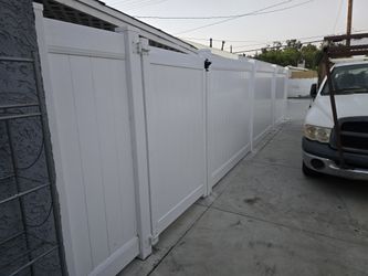 Vinyl Fence