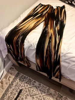 Dress up flare leggings