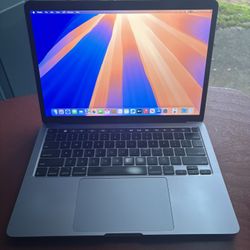 2020 MACBOOK PRO 13" 2.3 GHz i7 16GB 512GB  CYCLE LOW COUNT 290 Music Recording & Video Editing Software 