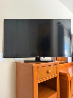 LG TV’s 40”