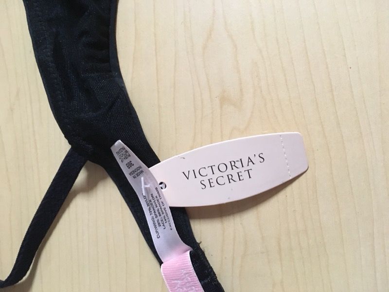 Lace Victoria's Secret Bra & Curvation Strapless Bra 36B New for Sale in  Orlando, FL - OfferUp