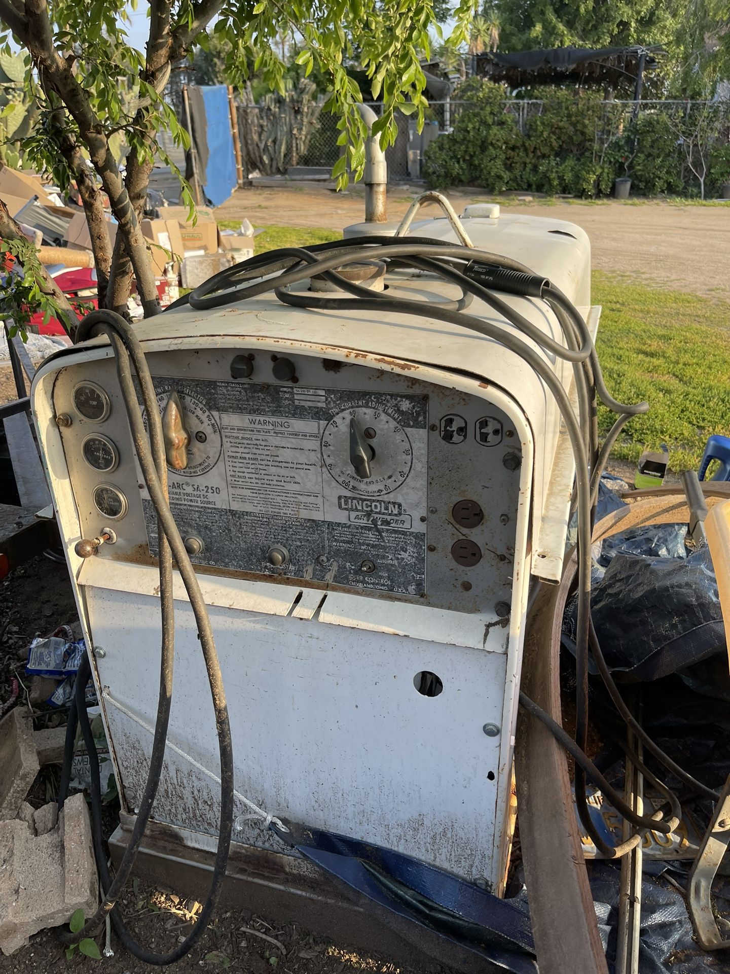 Lincoln welder SA-250