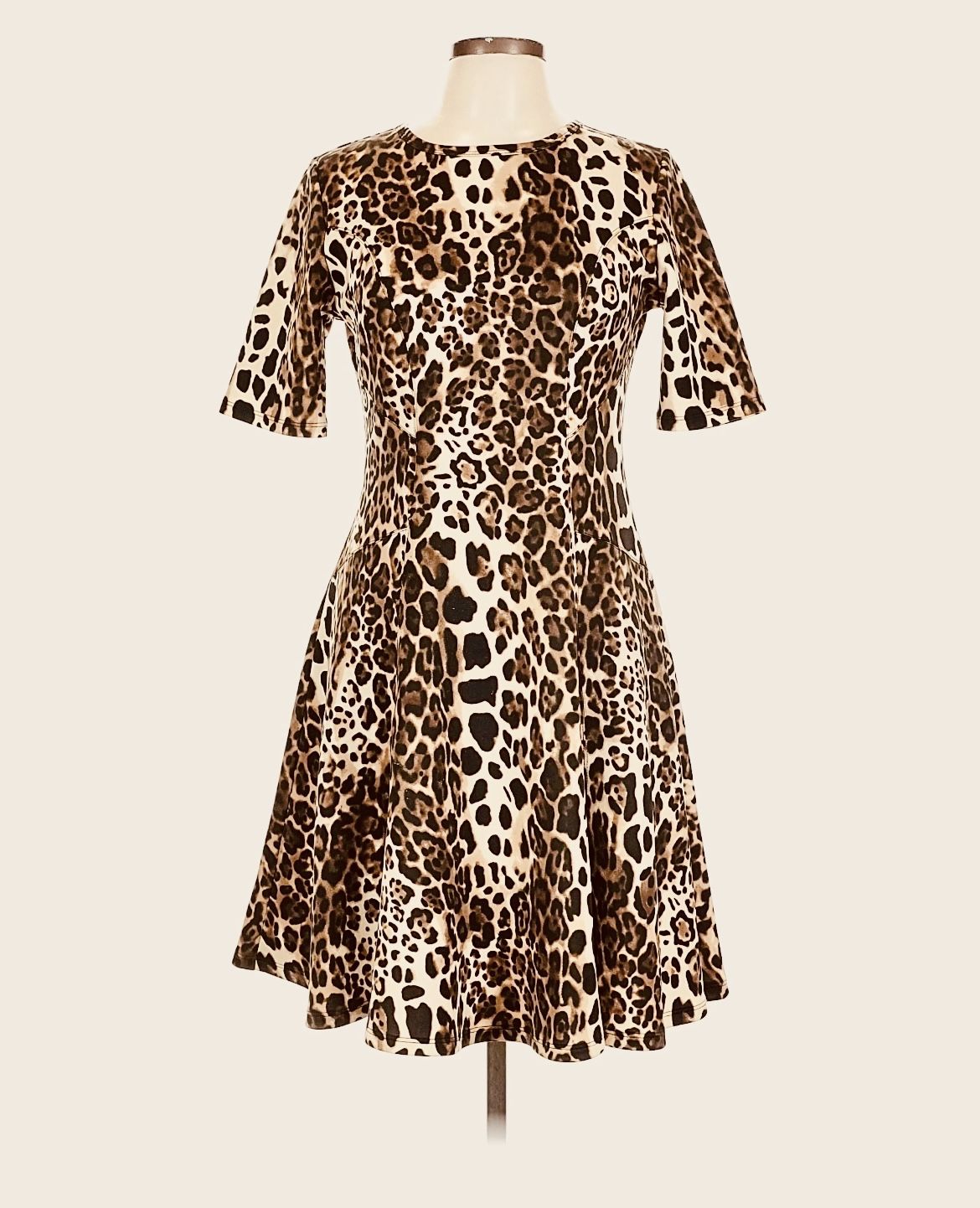 Karen Kane leopard print cocktail dress