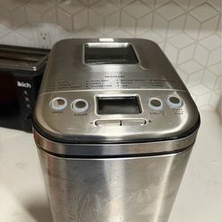 Cuisinart Bread Maker – 2 lb Capacity (Tabletop