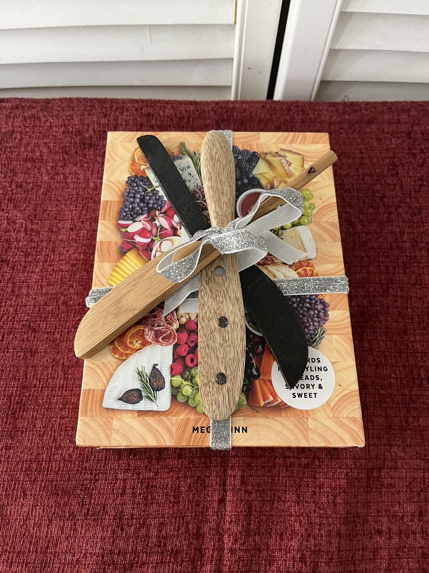 The Cheese Board Deck 50 Cards Styling Spreads Savory Sweet Meg Quinn New
