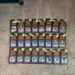 Seasons NHL Hockey Action Player Patches Vintage 1993 LOT of 24 New in Package