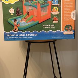 H202go Tropical Bounce House 