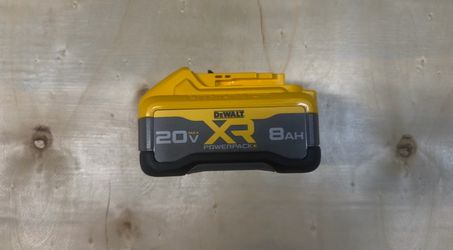 XR POWERPACK 20 -Volt 1 -Pack Battery ( 8 Ah Lithium-ion )