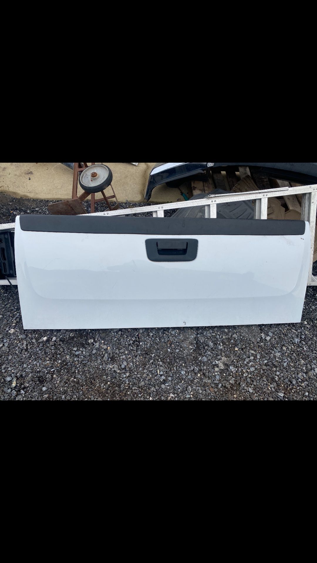 2008 Chevy Tail Gate 