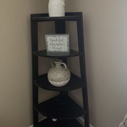 Black Corner shelf 