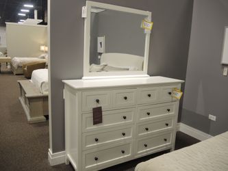 Modus Eight Drawer Dresser - White | Chest Of Drawers | Bureau