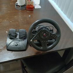 Gaming Steering Wheel And Pedals 