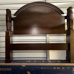 Bombay Company Queen Bed